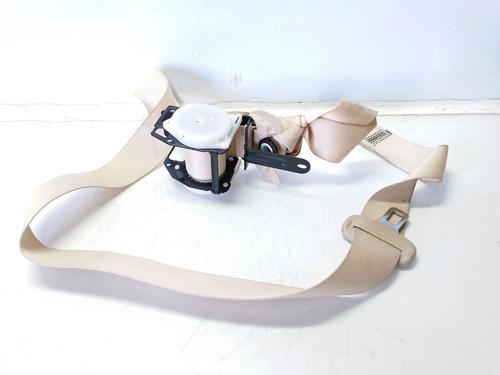 Used Rear right seatbelt TOYOTA LAND CRUISER PRADO (_J15_) 2.8 D-4D (GDJ150_, GDJ155_, GDJ150, GDJ151) (177 hp) 10088381