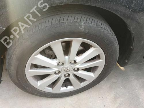 Fusee links voor Fusee links voor TOYOTA COROLLA Saloon (_E15_) 1.3 (NRE150) (101 hp) 39814930 39814930