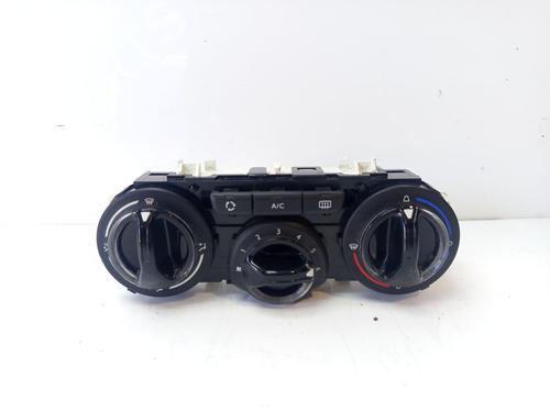 Used Climate control Climate control 33705602 33705602