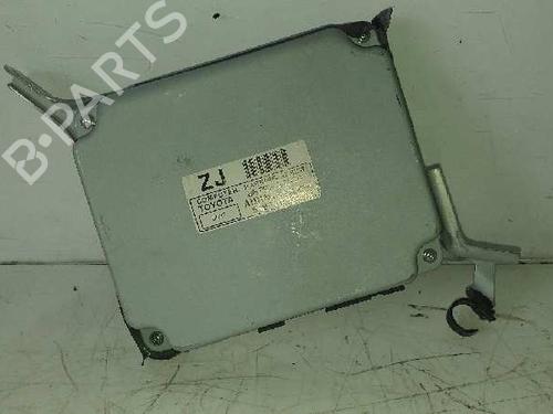 Used Electronic module LEXUS IS II (_E2_) 220d (ALE20) (177 hp) 7957451