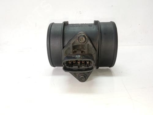 Used Mass air flow sensor Mass air flow sensor OPEL VECTRA B Estate (J96) 2.0 DTI 16V (F35) (101 hp) 10515744 10515744