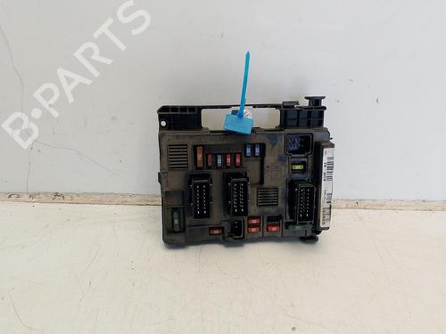 Used Fuse box Fuse box 34276416 34276416