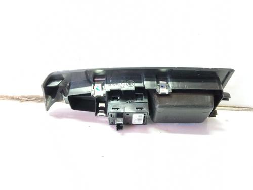 Right rear window switch BMW 2 Gran Tourer (F46) 220 i | BP24315566I28 - Image 4