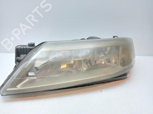 Used Left headlight Left headlight 15581476 15581476