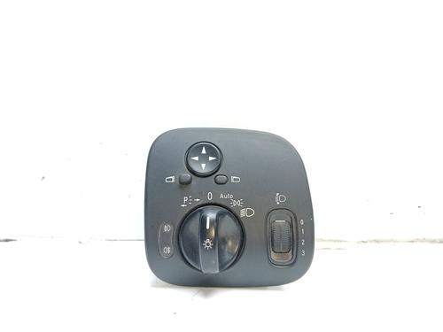 Used Headlight switch MERCEDES-BENZ C-CLASS (W203) [2000-2007]  21175961