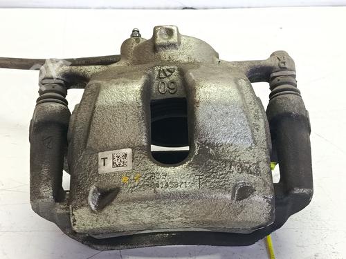 right-front-brake-caliper-toyota-c-hr-_x1_-2016-34139520 main image