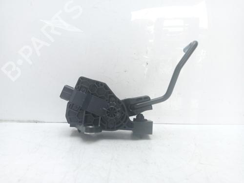 Used Pedal Pedal 18870212 18870212