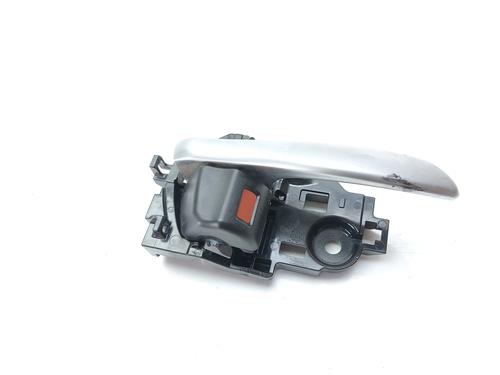 Used Front right interior door handle Front right interior door handle 17100059 17100059