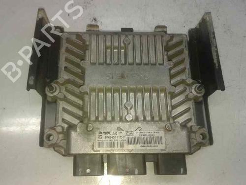 Used Engine control unit (ECU) Engine control unit (ECU) 7956962 7956962