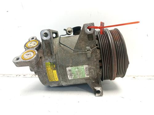 Used AC compressor VOLVO C30 (533) D5 (180 hp) 31158231