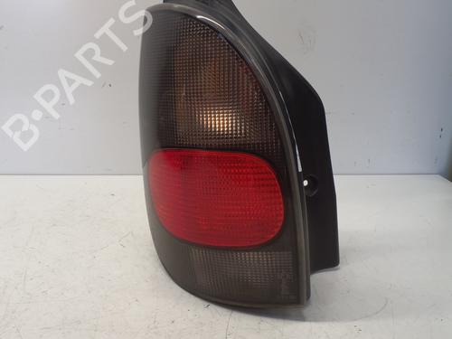 Used Left taillight RENAULT ESPACE III (JE0_) 2.2 12V TD (JE0E, JE0H, JE0P) (113 hp) 29364003