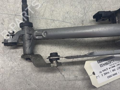 Used Front wiper motor PEUGEOT 208 I (CA_, CC_) 1.2 VTI 82 (82 hp) 29364617