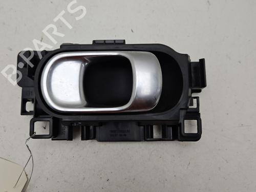 Used Rear left interior door handle Rear left interior door handle CITROËN C3 III (SX) 1.2 PureTech 82 (83 hp) 31267133 31267133