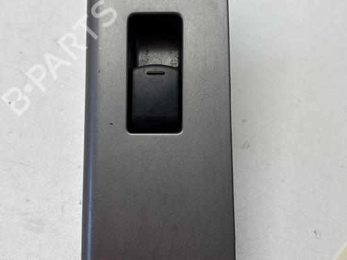 Used Right front window switch NISSAN PATHFINDER III (R51) 2.5 dCi 4WD (174 hp) 29361433