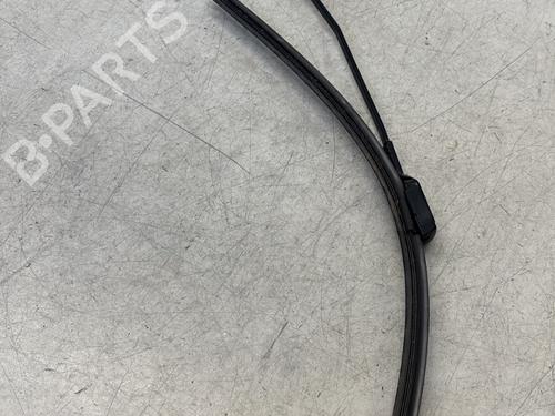 Used Front windshield wiper arm PEUGEOT 2008 I (CU_) 1.2 VTi (82 hp) 29364500
