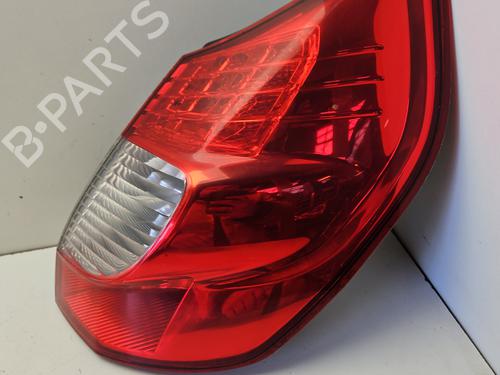 Used Right taillight Right taillight 33049600 33049600