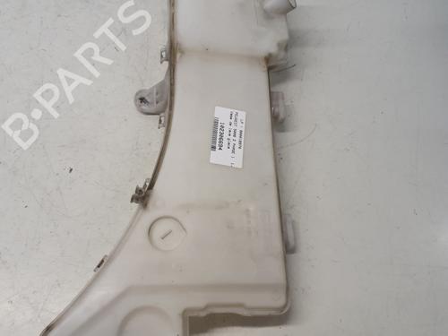 Used Windscreen washer tank PEUGEOT 5008 II (MC_, MJ_, MR_, M4_) 1.5 BlueHDi 130 (MCYHZJ, MCYHZR, MCYHZX) (131 hp) 29363876