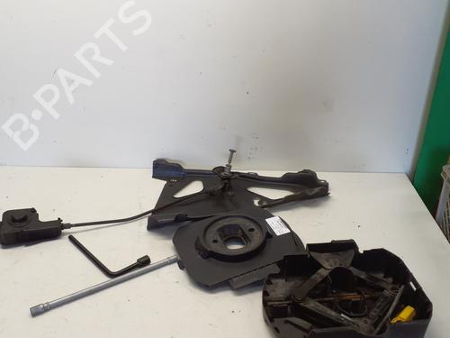 Used Jack Kit PEUGEOT 5008 II (MC_, MJ_, MR_, M4_) 1.5 BlueHDi 130 (MCYHZJ, MCYHZR, MCYHZX) (131 hp) 29368382