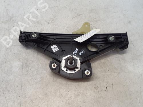 Rudehejsemekanisme venstre bagtil RENAULT CLIO V (B7_) 1.6 E-TECH 140 (B7MU) (140 hp) 29363432