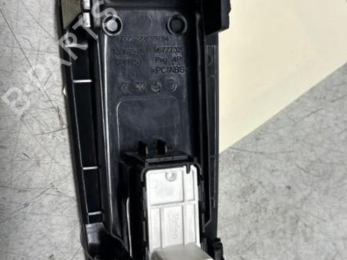 Right front window switch PEUGEOT 308 II (LB_, LP_, LW_, LH_, L3_) 1.6 BlueHDi 120 | BP29367345I26 