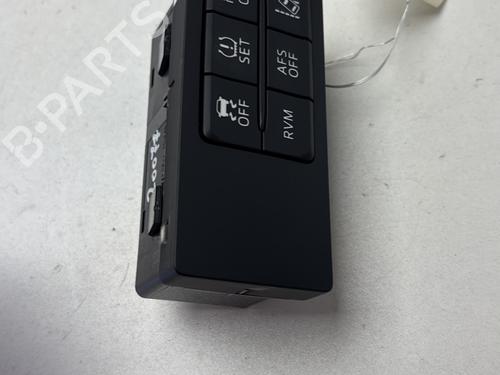 switch-mazda-6-estate-gj-gl-2012-29866754 main image