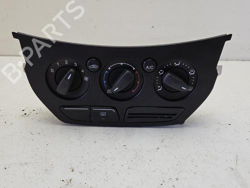 Used Climate control Climate control 37453201 37453201