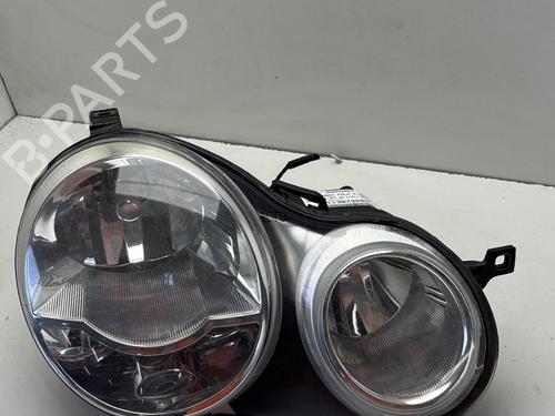 Used Right headlight VW POLO IV (9N_, 9A_) 1.9 SDI (64 hp) 29863681