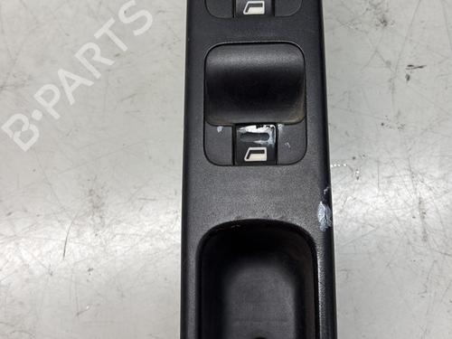 Used Left front window switch Left front window switch PEUGEOT 307 (3A/C) 1.4 HDi (68 hp) 29364182 29364182