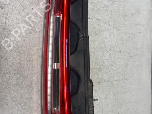 right-taillight-ford-c-max-dm2-2007-2008-2009-2010-29362188 main image