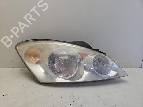 Used Right headlight Right headlight KIA CEE'D Hatchback (ED) 1.6 CRDi 115 (115 hp) 33961527 33961527