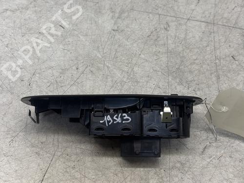 Left front window switch PEUGEOT 208 I (CA_, CC_) 1.2 VTI 82 | BP29365453I27 