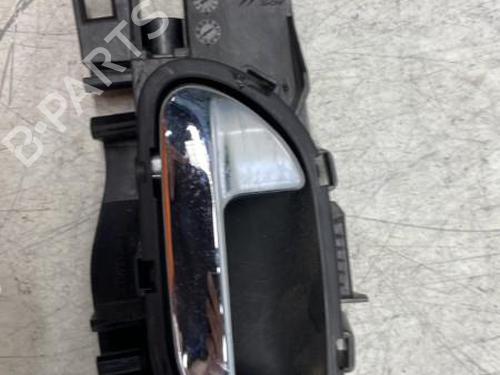 Used Front left interior door handle PEUGEOT 3008 I MPV (0U_) 2.0 HDi Hybrid4 (0URHCA) (200 hp) 29367249