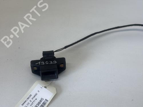 Used Tailgate lock RENAULT CLIO II (BB_, CB_) 1.5 dCi (B/CB07) (65 hp) 29365368