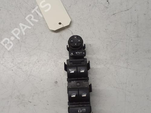 Used Left front window switch PEUGEOT 5008 (0U_, 0E_) 2.0 HDi 150 / BlueHDi 150 (150 hp) 29366140