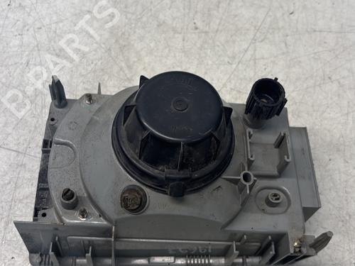 Right headlight RENAULT 9 (L42_) 1.4 (L422, L42C) | BP29364592C29 