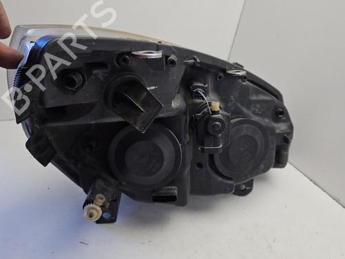 Used Left headlight Left headlight RENAULT SCÉNIC II (JM0/1_) 1.5 dCi (JM0F) (82 hp) 33305215 33305215