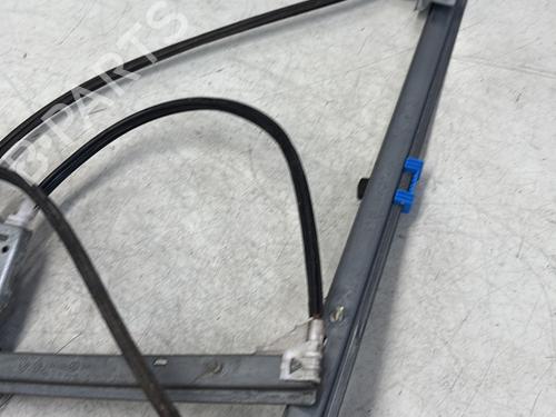 Rudehejsemekanisme Højre foran RENAULT LAGUNA II (BG0/1_) 1.8 16V (BG04, BG0B, BG0C, BG0V) | BP29365614C23 