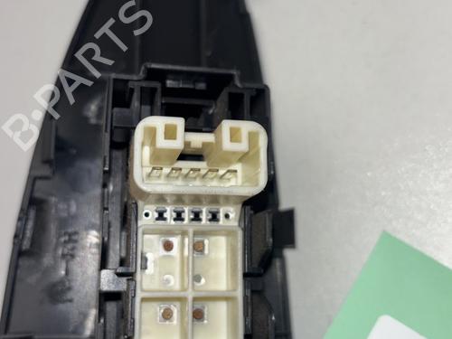Right front window switch TOYOTA RAV 4 III (_A3_) 2.2 D 4WD (ALA30_, ALA30R) | BP29361610I26 