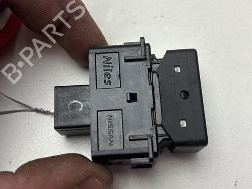 Used Switch Switch RENAULT KOLEOS I (HY_) 2.0 dCi 4x4 (HY0K) (150 hp) 34108900 34108900