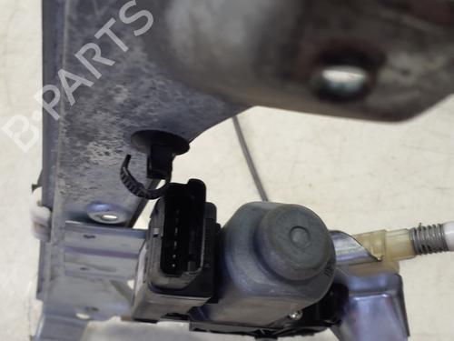 Rudehejsemekanisme ventre foran RENAULT CLIO III (BR0/1, CR0/1) 1.5 dCi (BR17, CR17) | BP29368052C22 