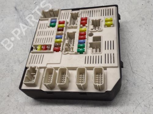 Used Fuse box Fuse box RENAULT MEGANE III Hatchback (BZ0/1_, B3_) 1.5 dCi (BZ09, BZ0D, BZ1W, BZ29, BZ14) (110 hp) 29369088 29369088