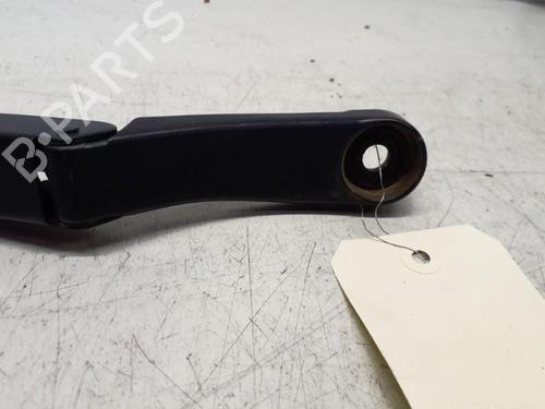 Used Front windshield wiper arm PEUGEOT 308 SW II (LC_, LJ_, LR_, LX_, L4_) 1.6 BlueHDi 120 (120 hp) 29370173