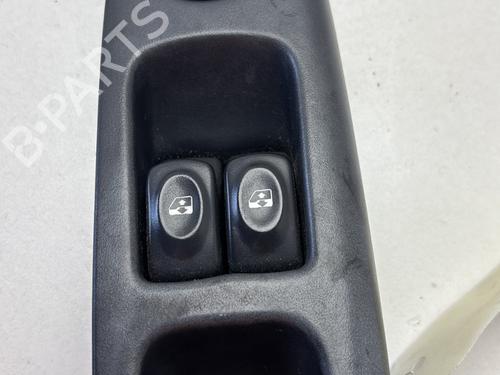 Left front window switch RENAULT CLIO II (BB_, CB_) 1.6 16V (BB01, BB0H, BB0T, BB14, BB1D, BB1R, BB2KL, BB3G... | BP29361435I27 