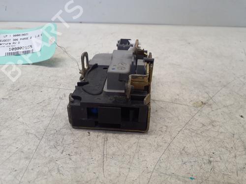 Front right lock PEUGEOT 306 Hatchback (7A, 7C, N3, N5) 1.6 | BP29362116C97 