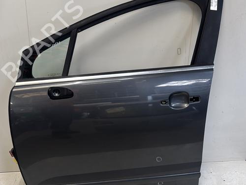 Used Left front door Left front door PEUGEOT 5008 (0U_, 0E_) 1.6 HDi (112 hp) 29362243 29362243