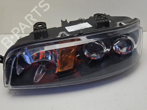 Used Left headlight FIAT PUNTO (188_) 1.2 60 (188.030, .050, .130, .150, .230, .250) (60 hp) 30964496