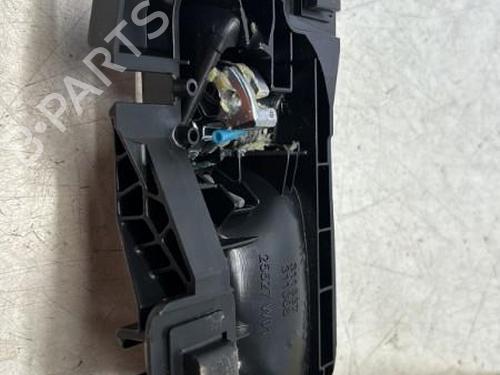 Used Front right interior door handle PEUGEOT 308 II (LB_, LP_, LW_, LH_, L3_) 1.6 BlueHDi 120 (120 hp) 29367356