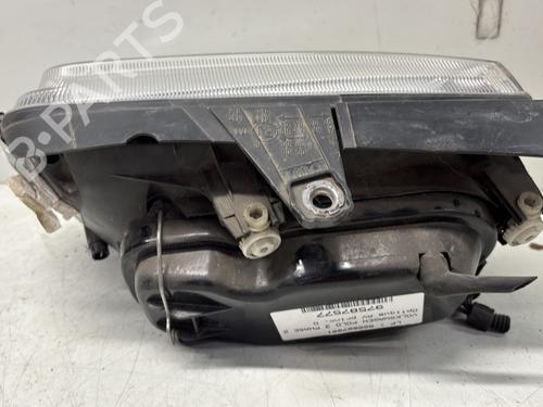 Right headlight VW POLO (6N2) 1.9 SDI | BP29366469C29 
