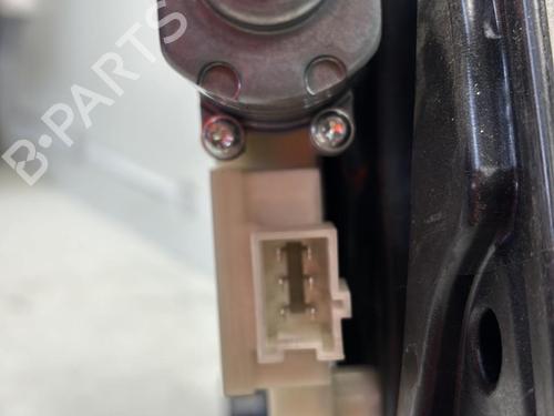 Rudehejsemekanisme ventre foran MERCEDES-BENZ C-CLASS (W205) C 220 BlueTEC / d (205.002, 205.004) (170 hp) 29366894