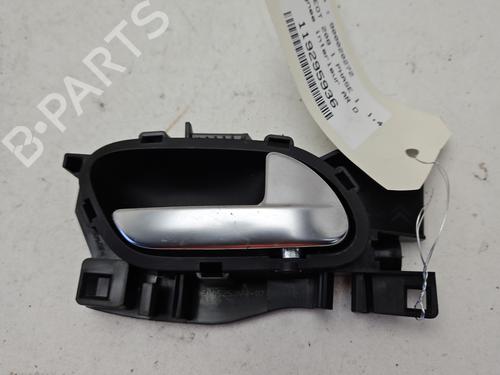 Højre bagtil invendig håndtag PEUGEOT 208 I (CA_, CC_) 1.4 HDi (68 hp) 31646578